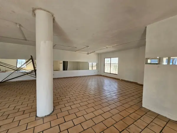 Edificio en renta en El Roble, San Nicolás de los Garza — foto 3 de 18