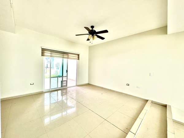 Casa en renta en Las Trojes, Torreón — foto 3 de 35
