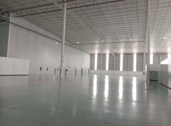 Bodega en renta en Parques de Tesistán, Zapopan — foto 2 de 11
