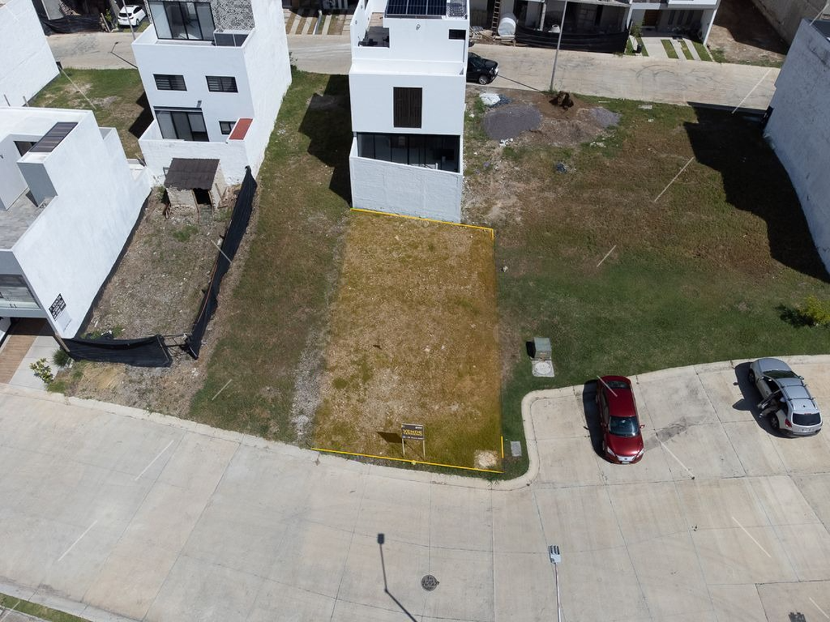 Terreno en venta en Valle Imperial, Zapopan — foto 1 de 7