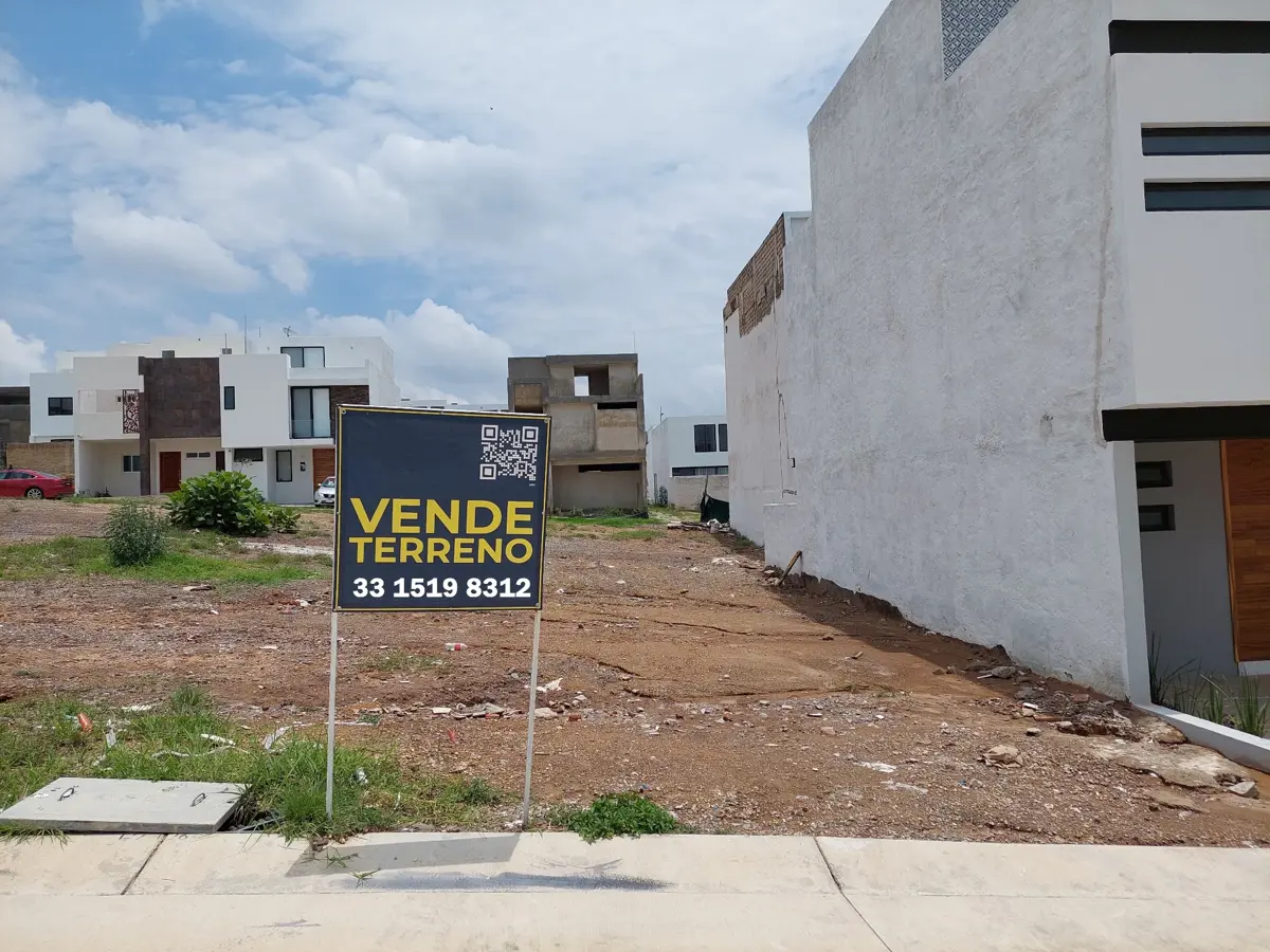 Terreno en venta en Valle Imperial, Zapopan — foto 1 de 7