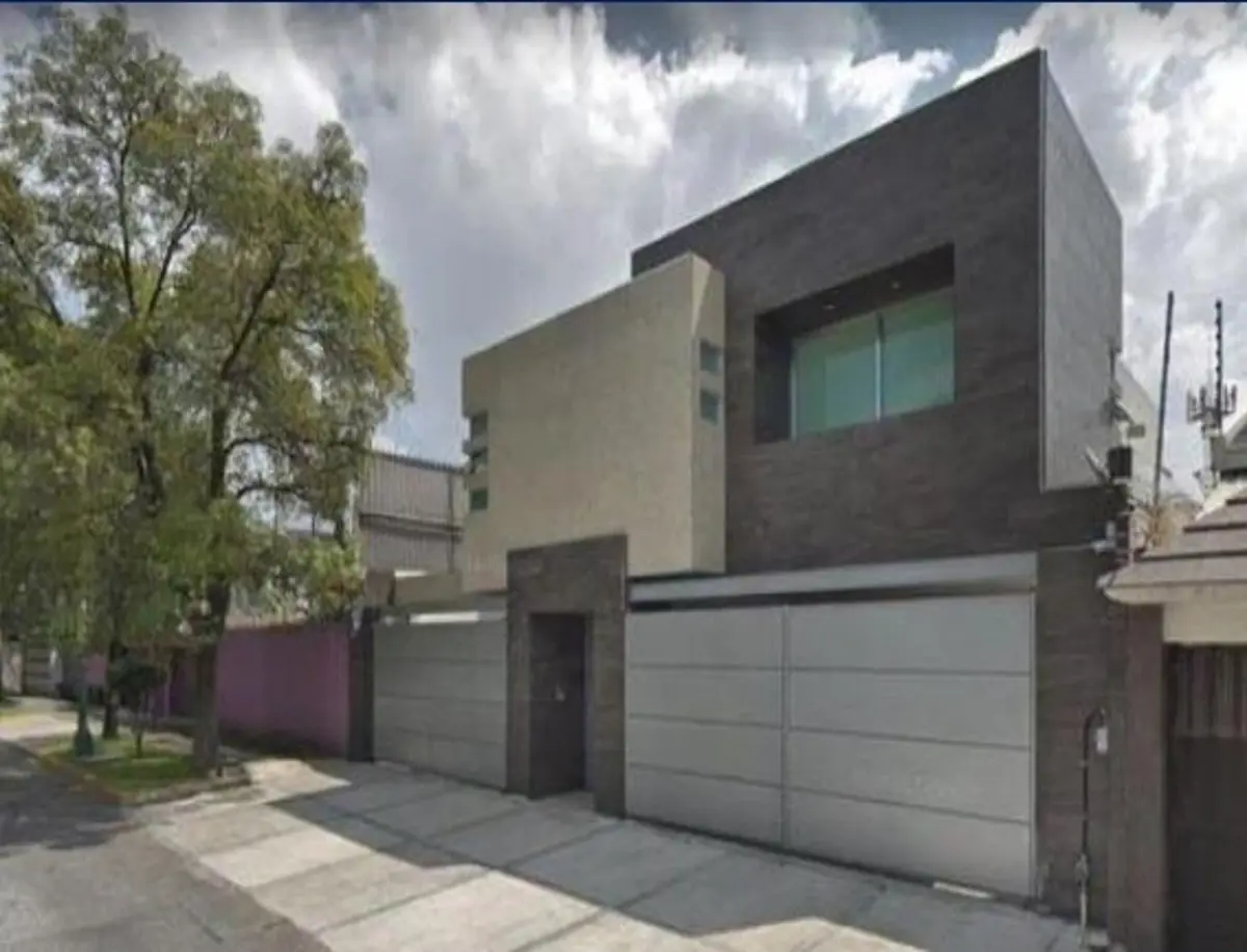 Casa en venta en Ciudad Satelite, Naucalpan de Juárez — foto 1 de 5