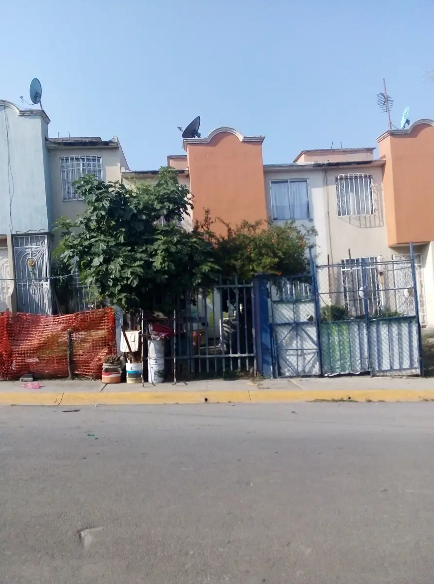 Casa en venta en Real de Costitlán I, Chicoloapan — foto 1 de 6