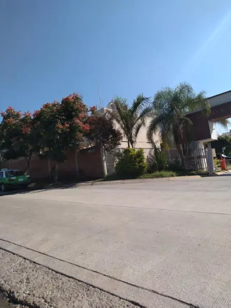Casa en venta en La Condesa, León — foto 3 de 12