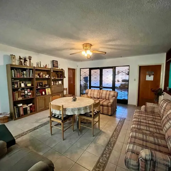 Casa en venta en Los Nogales, Juárez — foto 3 de 9