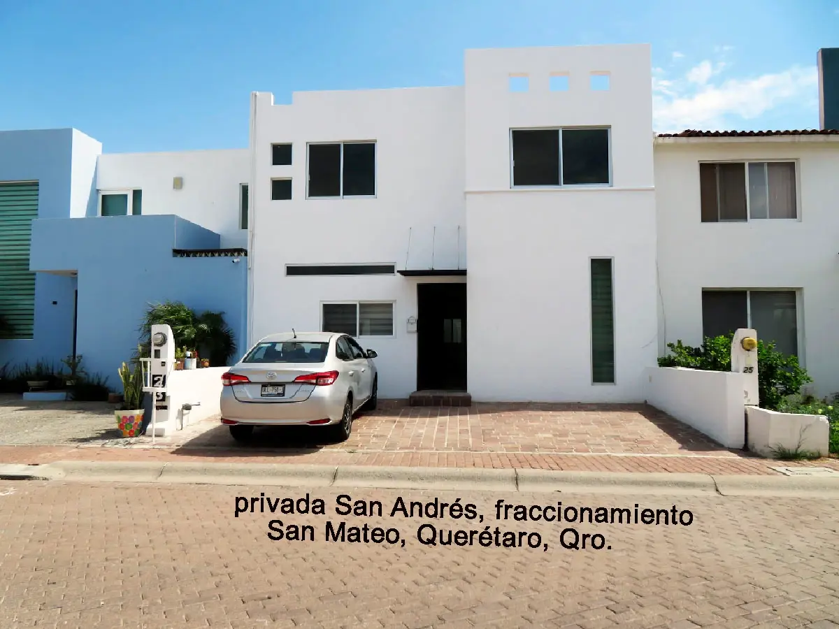 Casa en renta en San Mateo, Corregidora — foto 1 de 19