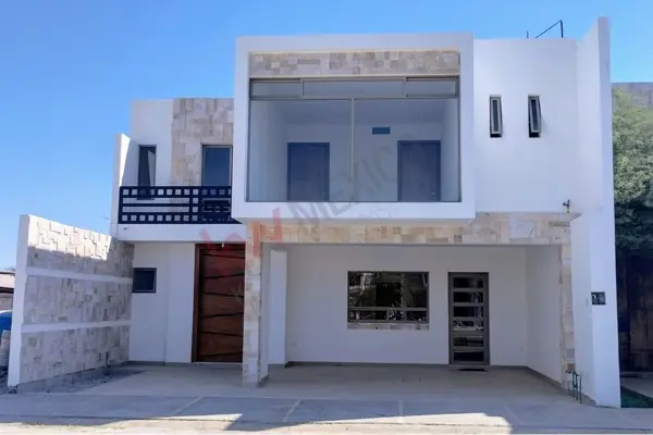 Casa en Venta en Fraccionamiento Cortijo, Sector Las Trojes