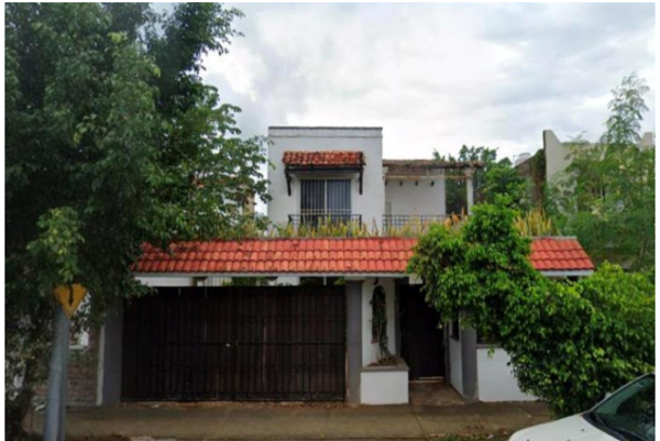 HERMOSA COMODA Y AMPLIA CASA PARA FAMILIA