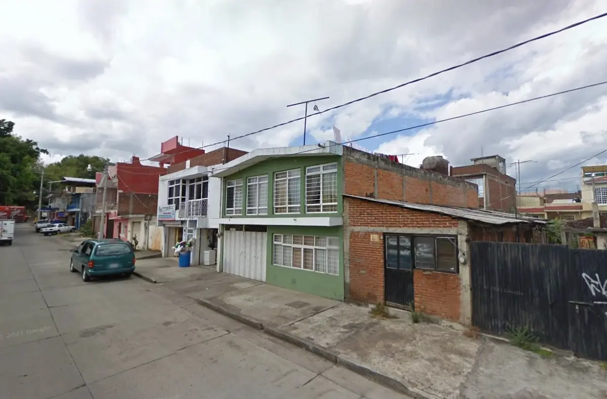 Casa en venta en La Tamacua, Uruapan — foto 1 de 18