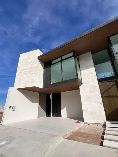 Casa en venta en Las Villas Residencial, Saltillo — foto 3 de 19