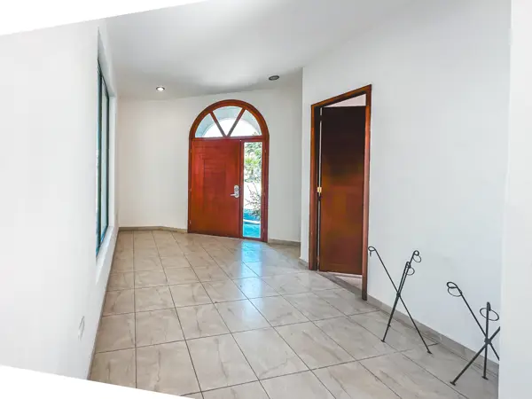 Casa en venta en San Bernardino Tlaxcalancingo, San Andrés Cholula — foto 2 de 57
