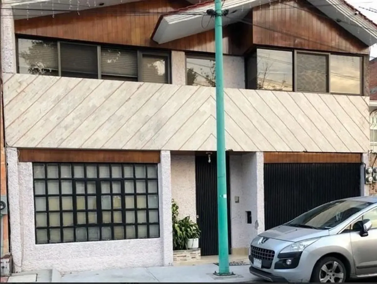 Casa en venta en Cafetales, Coyoacán — foto 1 de 11