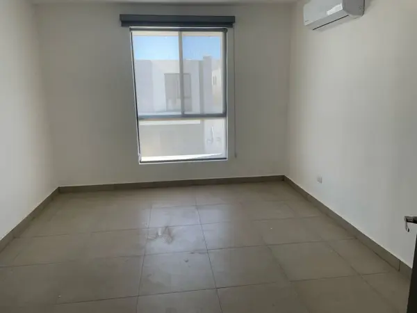 Casa en renta en Altrysa, García — foto 2 de 6