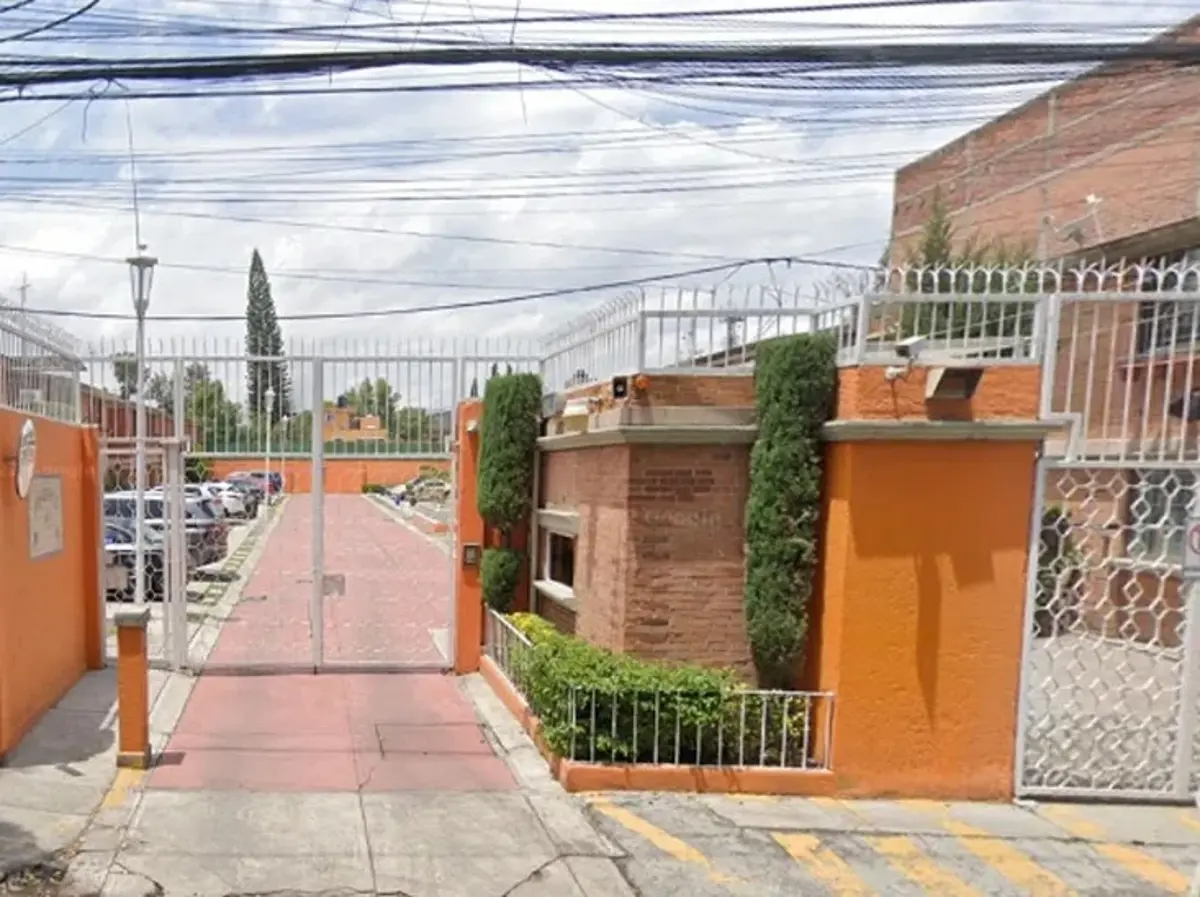 Casa en venta en Granjas Coapa, Tlalpan — foto 1 de 22