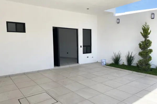 Casa en venta en Rincón de los Encinos, Saltillo — foto 3 de 27