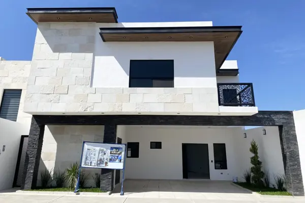 Casa en venta en Rincón de los Encinos, Saltillo — foto 2 de 27