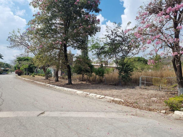 Terreno en venta en Club de Golf Campestre, Tuxtla Gutiérrez — foto 2 de 3