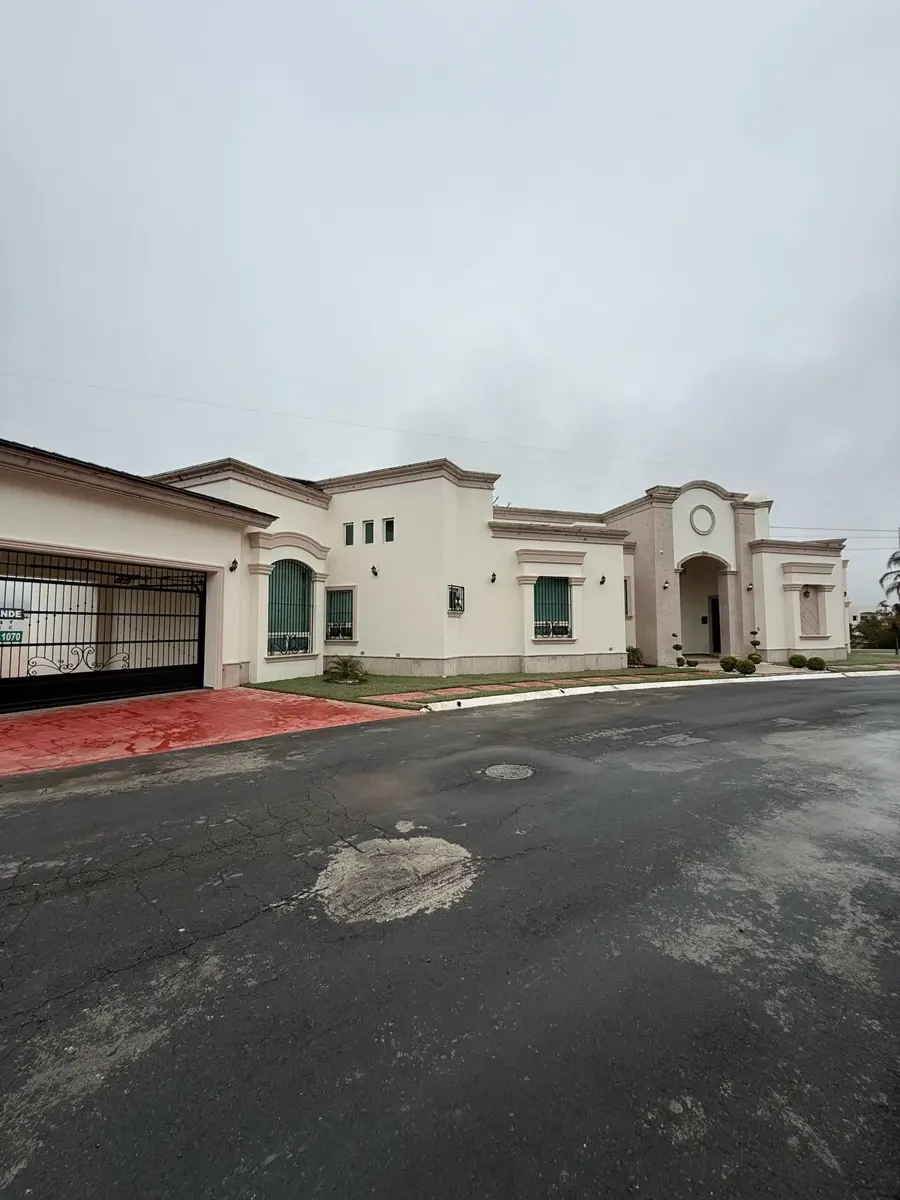 Casa en venta en Bosques de Valle Alto, Monterrey — foto 1 de 12