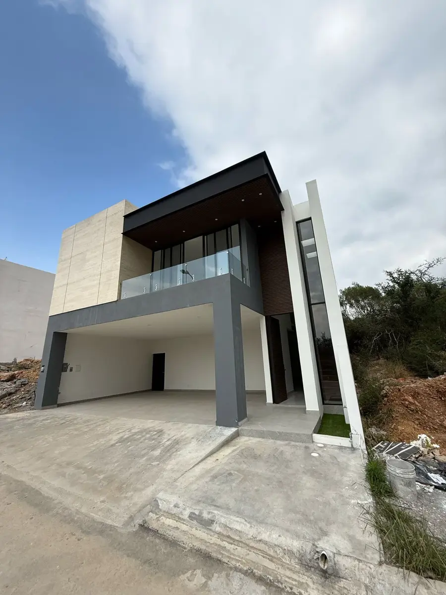 Casa en venta en Los Rodriguez, Santiago — foto 1 de 9