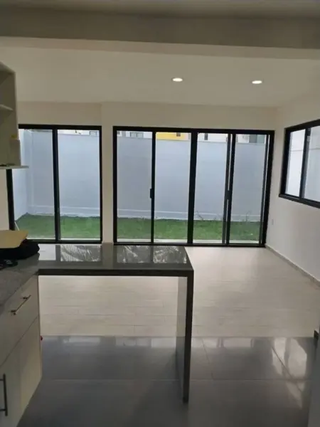 Casa en venta en Lomas de la Rioja, Alvarado — foto 3 de 9