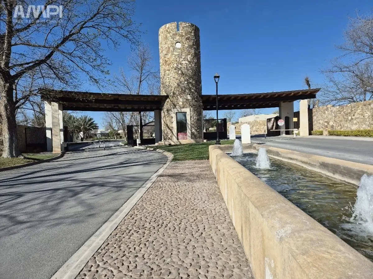 Terreno en venta en Peña Alta, Saltillo — foto 1 de 6