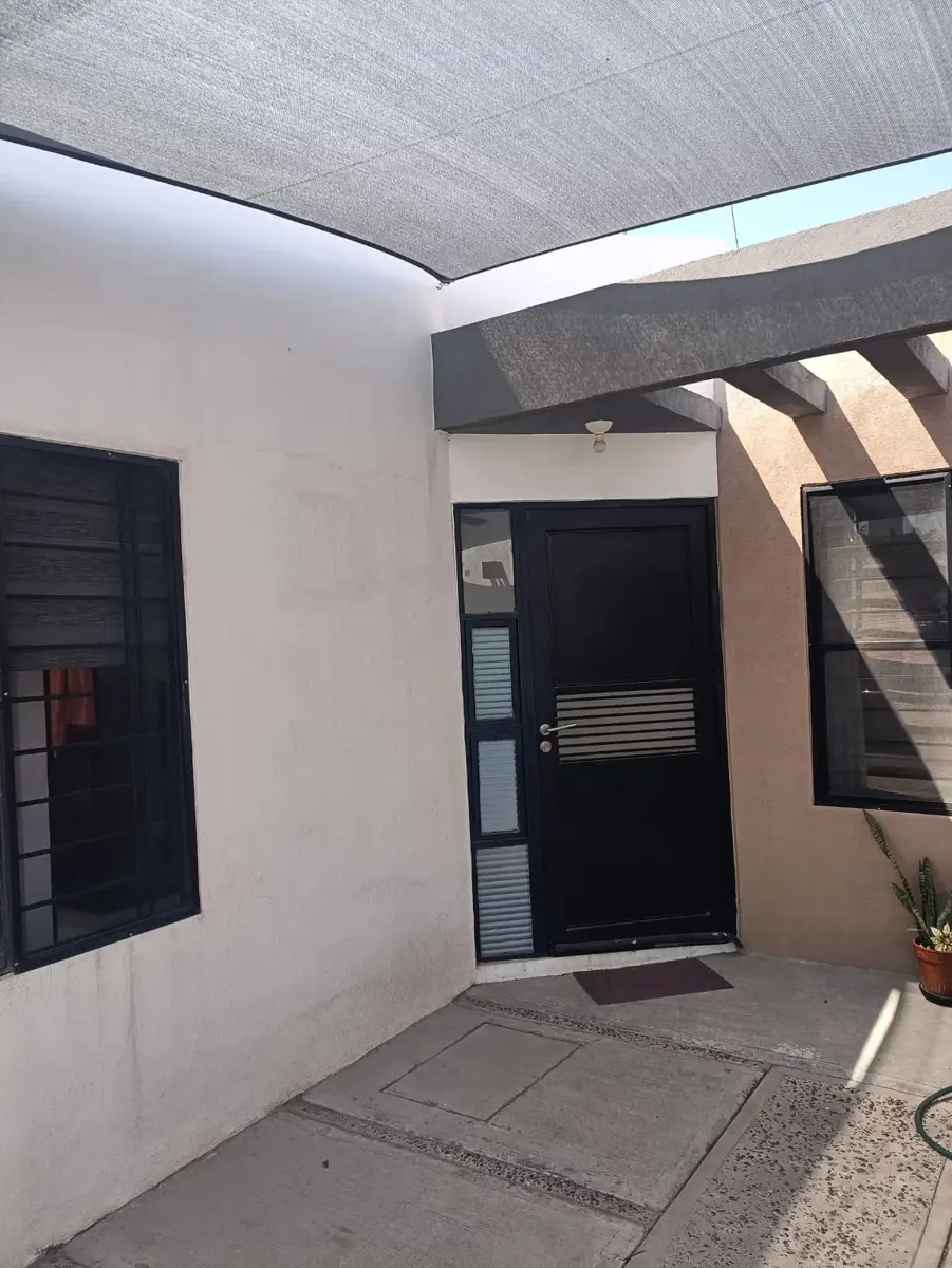 Casa en renta en Residencial Horizontes, Irapuato — foto 1 de 24