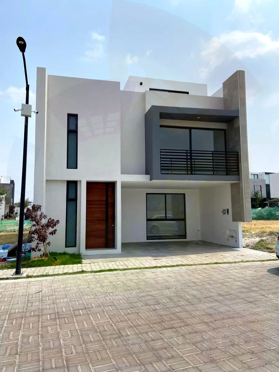 Casa en venta en Lomas de Angelópolis, San Andrés Cholula — foto 1 de 26