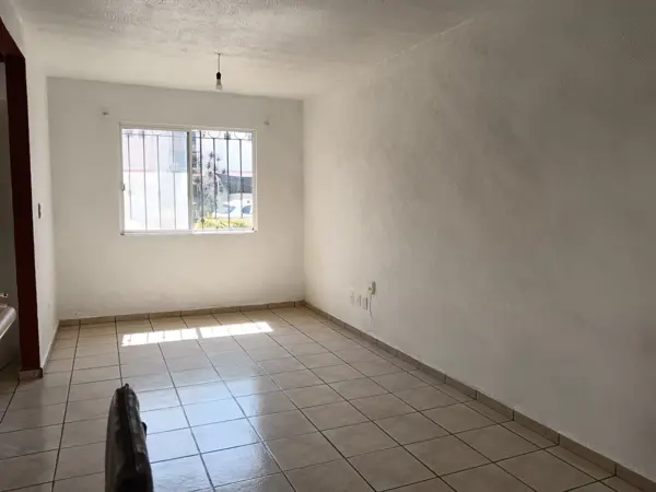 Casa en renta en Hacienda las Flores, Irapuato — foto 3 de 15