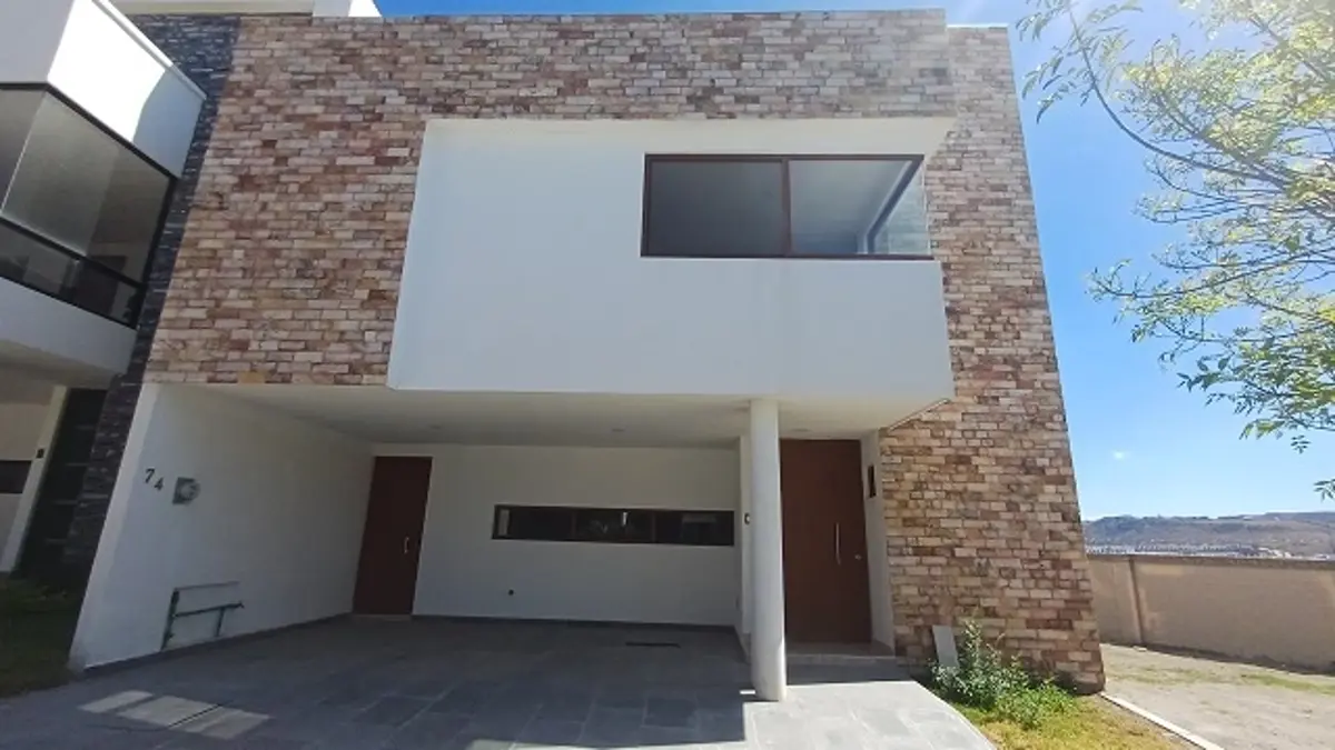 Casa en venta en Lomas de Angelópolis II, San Andrés Cholula — foto 1 de 30