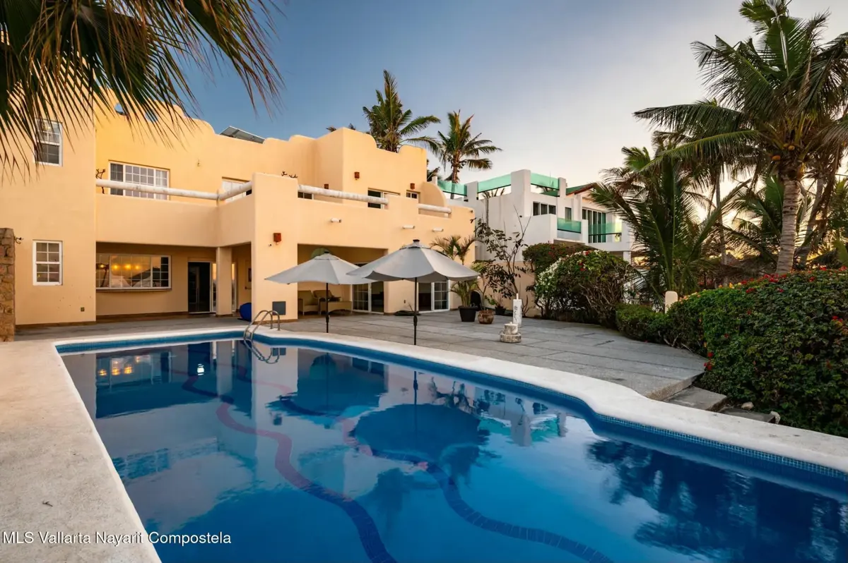 Casa en venta en Punta de Mita, Bahía de Banderas — foto 1 de 26