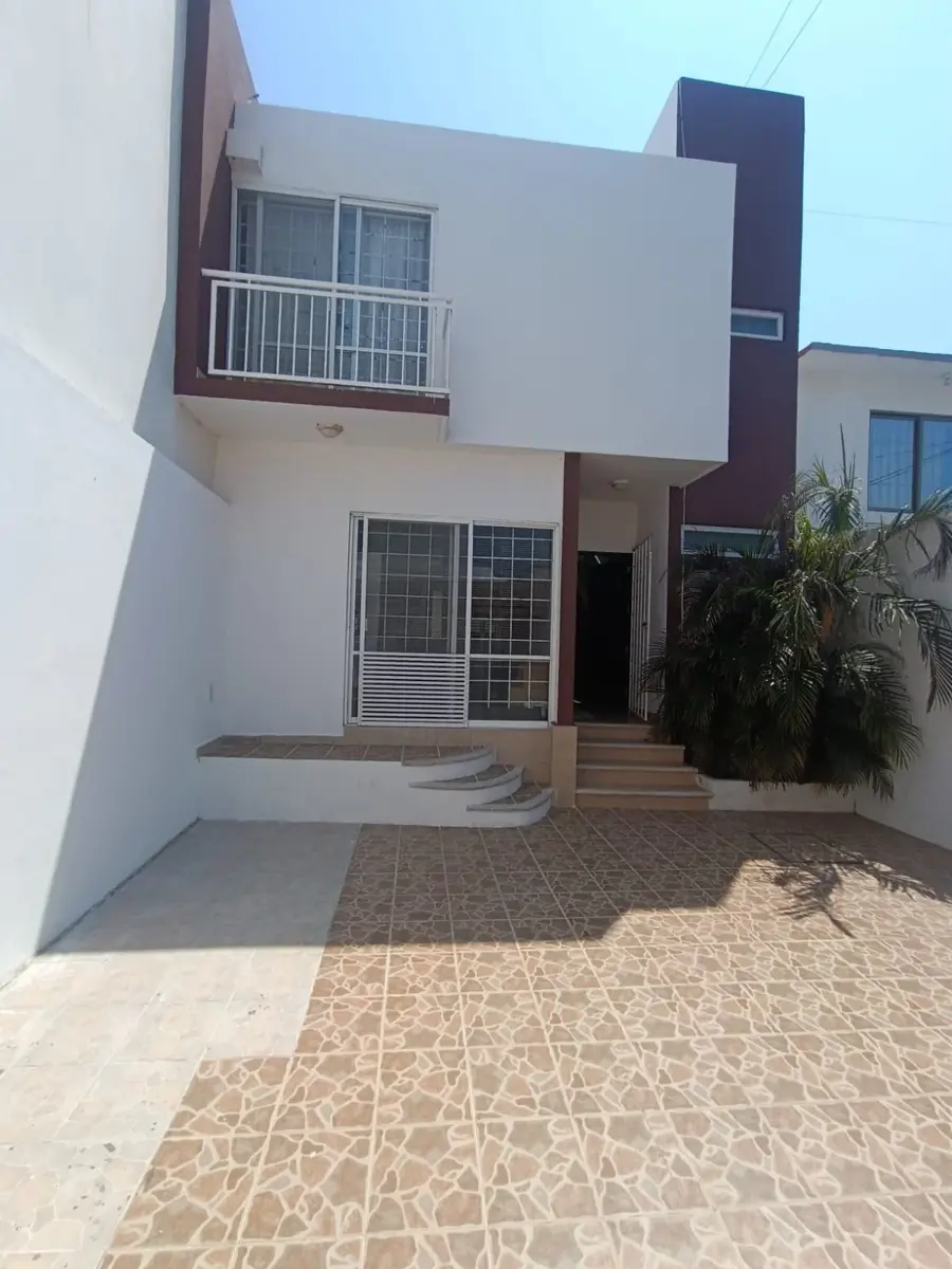 Casa en venta en Graciano Sánchez Romo, Boca del Río — foto 1 de 7