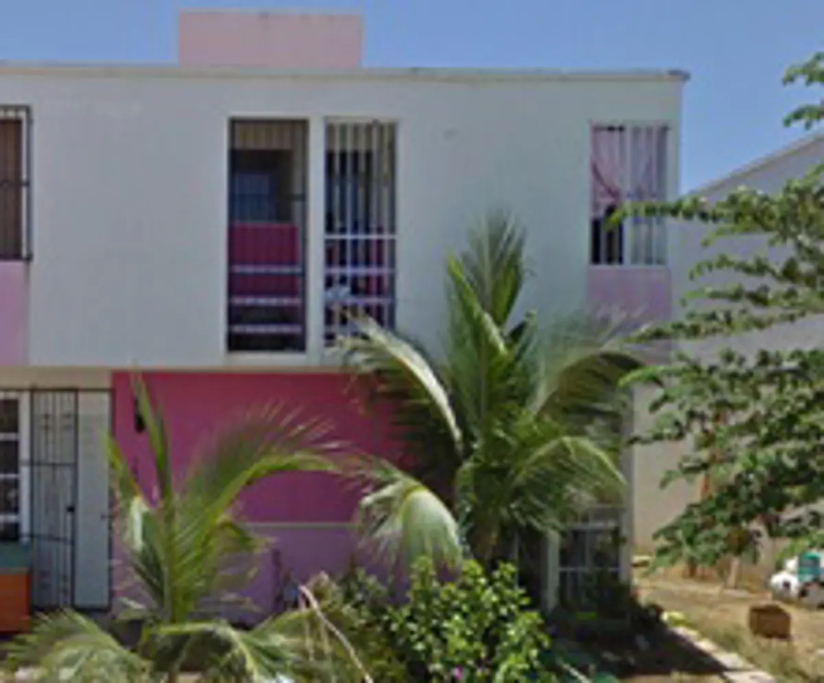 Casa en venta en La Guadalupana, Solidaridad — foto 1 de 9