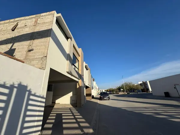 Casa en venta en Los Viñedos, Torreón — foto 2 de 19