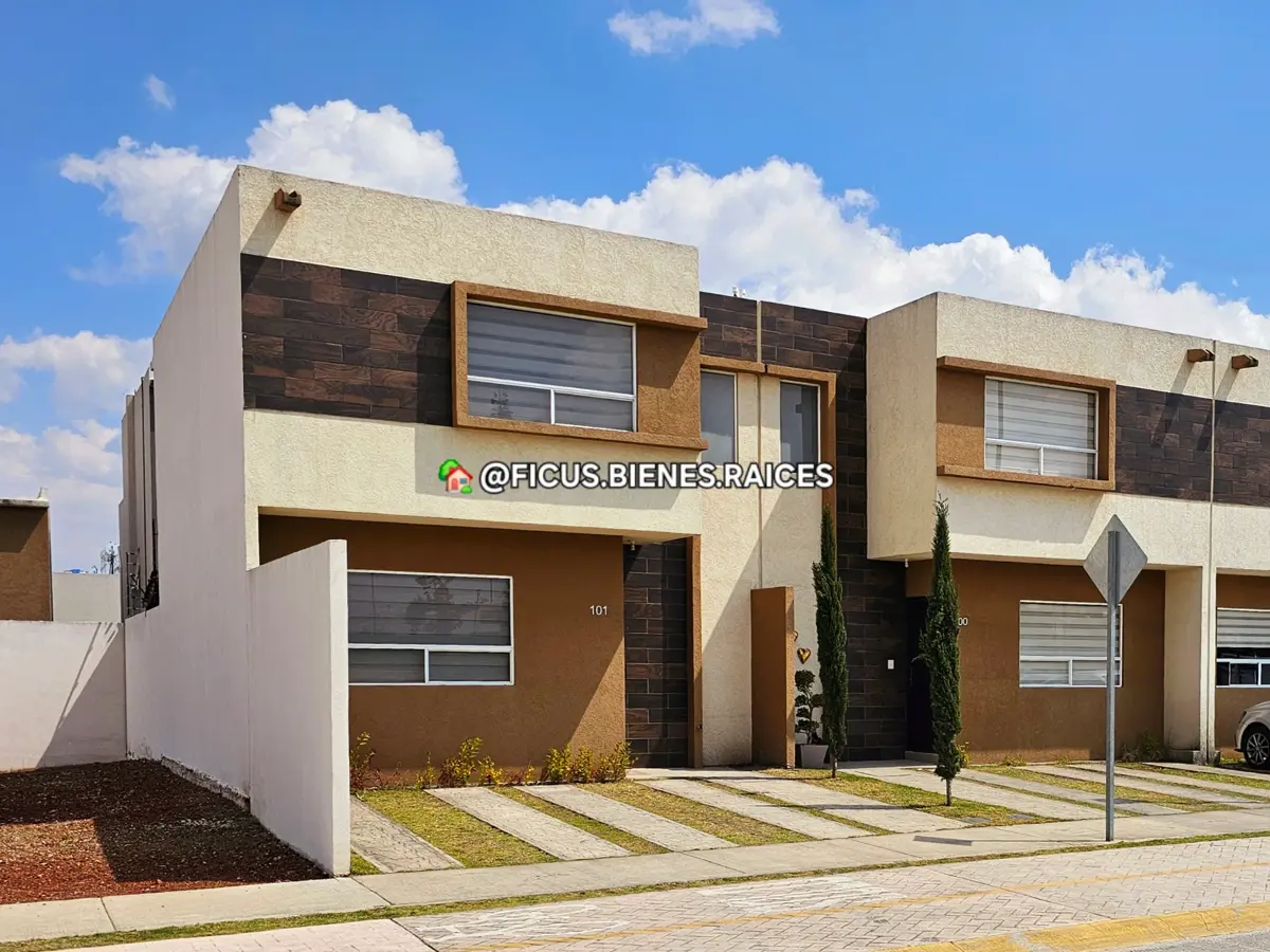 Casa en renta en Villas de San Fernando, Calimaya — foto 1 de 20