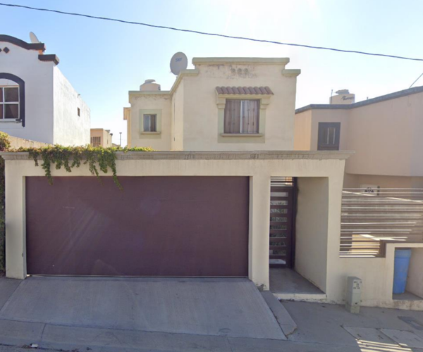 EXCELENTE CASA EN ENSENADA, B.C.