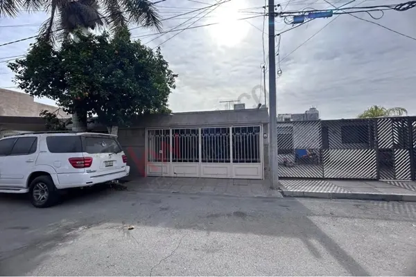 Casa en venta en Los Nogales, Torreón — foto 3 de 15
