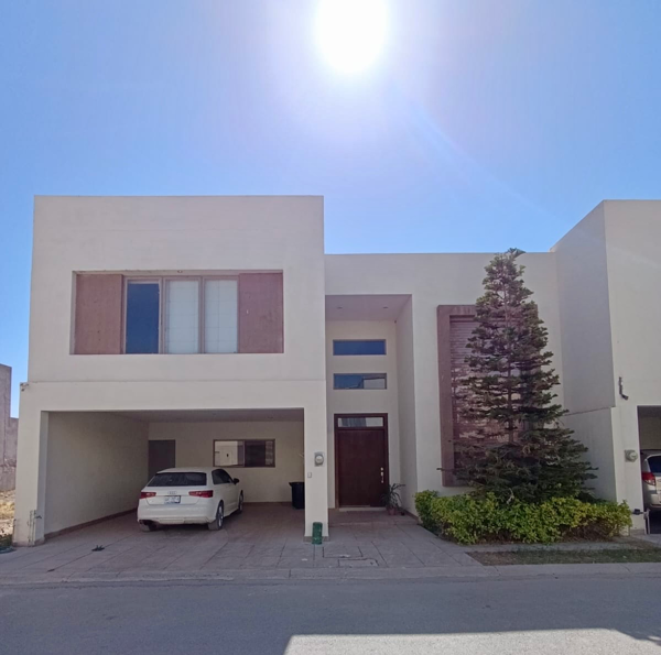 Casa en venta en Las Trojes, Torreón — foto 2 de 27