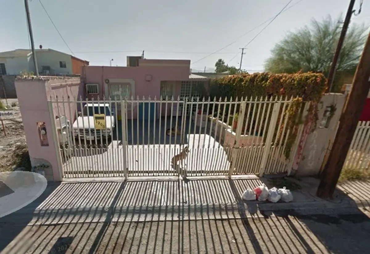 Casa en venta en Valle Dorado, Mexicali — foto 1 de 13