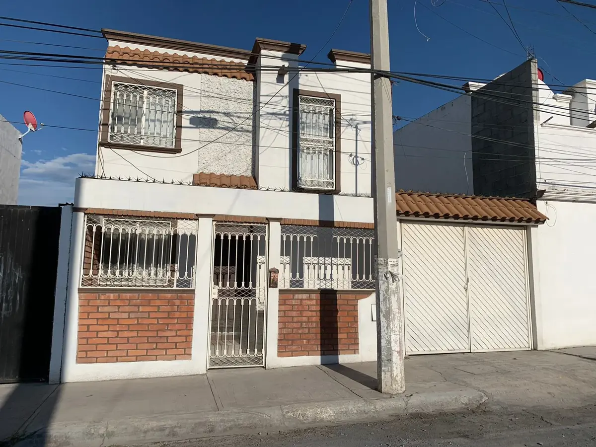 Casa en renta en El Toreo, Saltillo — foto 1 de 11
