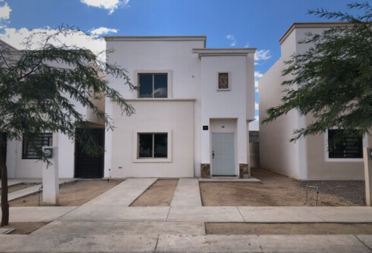 Casa en venta en Monarca Residencial, Hermosillo — foto 1 de 11