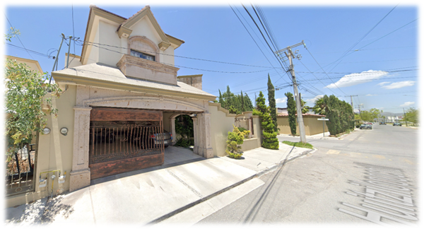 Casa en venta en Los Pinos, Saltillo — foto 2 de 13