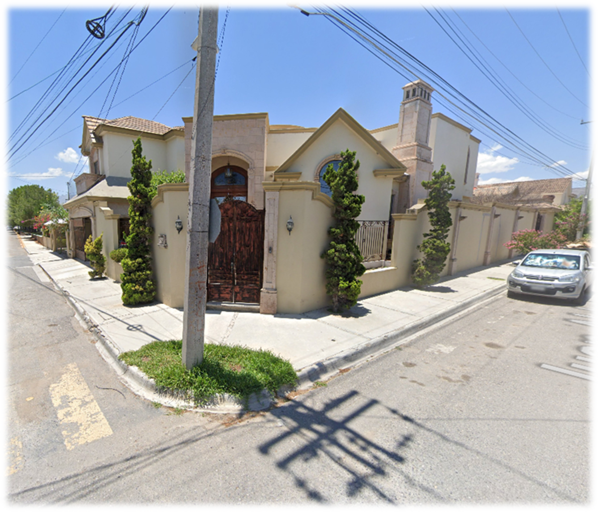 Casa en venta en Los Pinos, Saltillo — foto 1 de 13