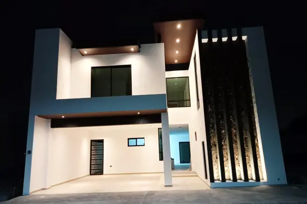 Casa en venta en Rincón de los Encinos, Saltillo — foto 2 de 17