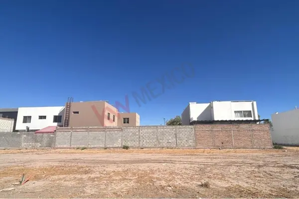 Terreno en venta en Villas del Renacimiento, Torreón — foto 2 de 7