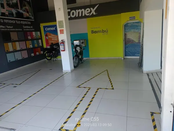 Local en renta en Benito Juárez (La Aurora), Nezahualcóyotl, México