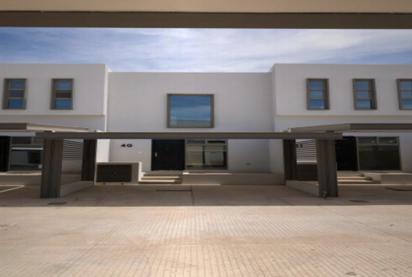 CASA DE ENTREGA INMEDIATA EN CASA VALLE PLATA, FRACCIONAMIENTO BASALTO RESIDENCIAL, HERMOSILLO SON.