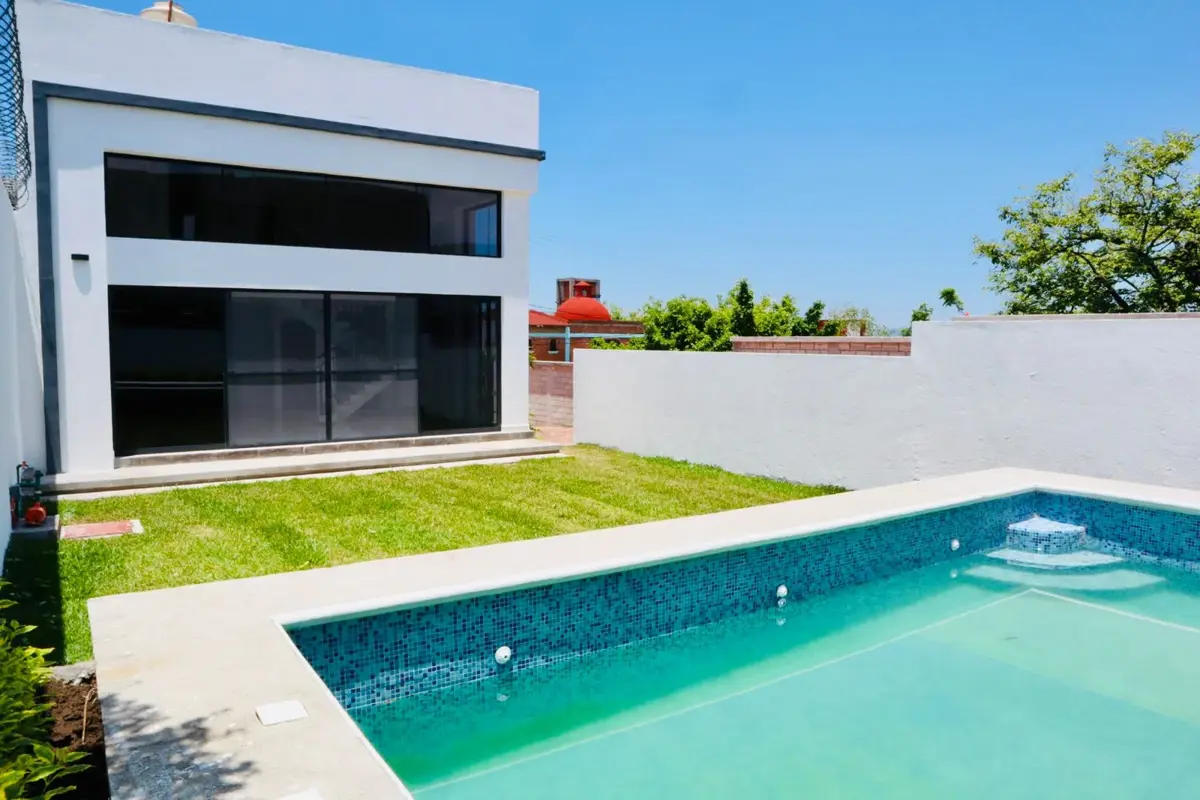 Casa en venta en Vergeles de Oaxtepec, Yautepec — foto 1 de 30
