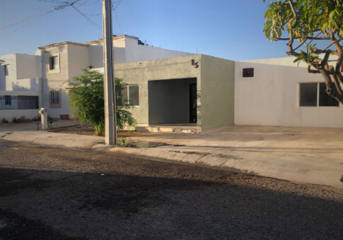 Casa en venta en Las Plazas, Hermosillo — foto 1 de 13