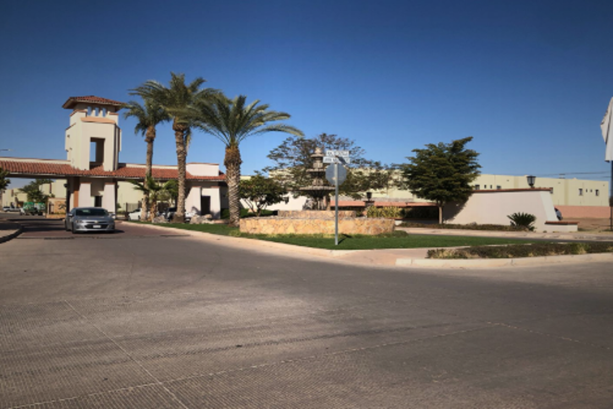Casa en venta en Real de Castilla, Hermosillo — foto 1 de 10