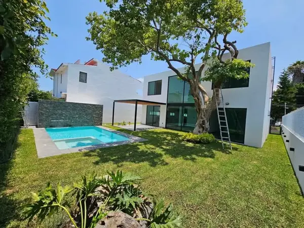 Casa en venta en Lomas de Cocoyoc, Atlatlahucan — foto 2 de 15
